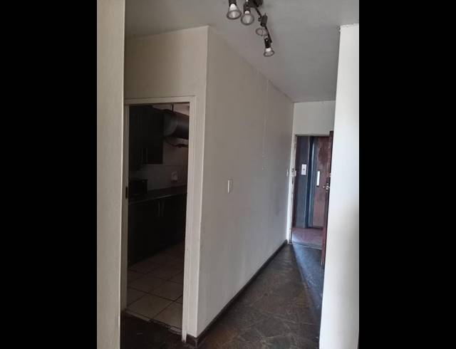 2 BEDROOM APARTMENT FOR SALE IN SUNNYSIDE